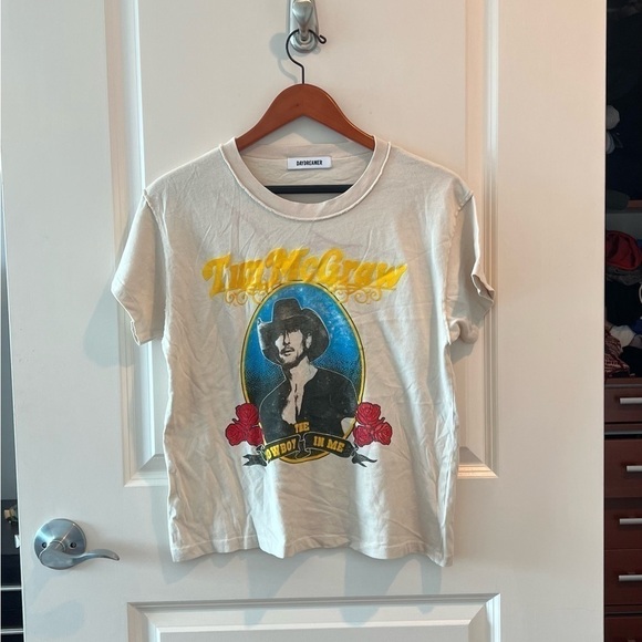 Daydreamer TIM MCGRAW COWBOY REVERSE GF TEE - Picture 2 of 16